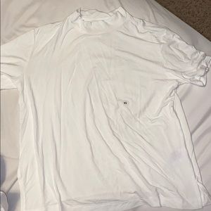 American Eagle Mock Neck Short Sleeve